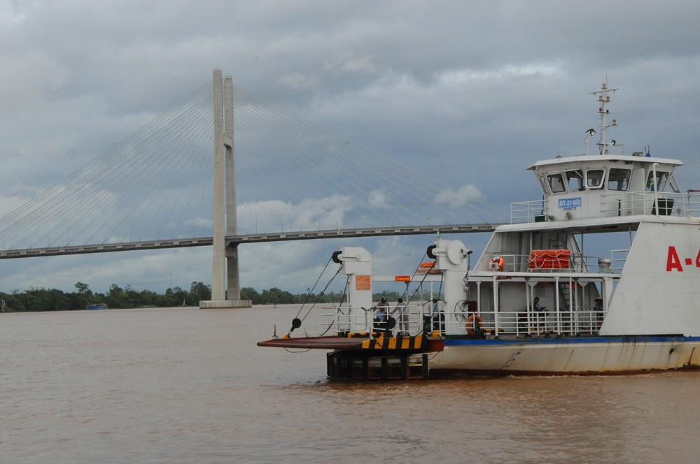 Phà Cao Lãnh chính thức kết thúc sứ mệnh lịch sử trăm năm ảnh 1