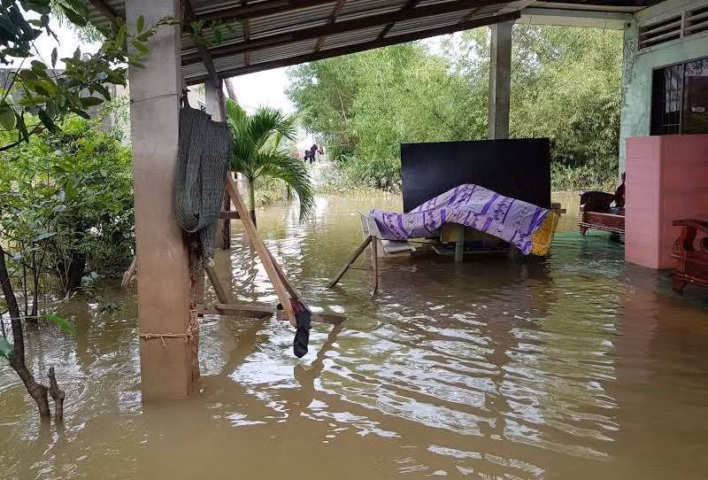 Cuộc sống người dân Phú Quốc bị đảo lộn trong trận lụt lịch sử ảnh 7