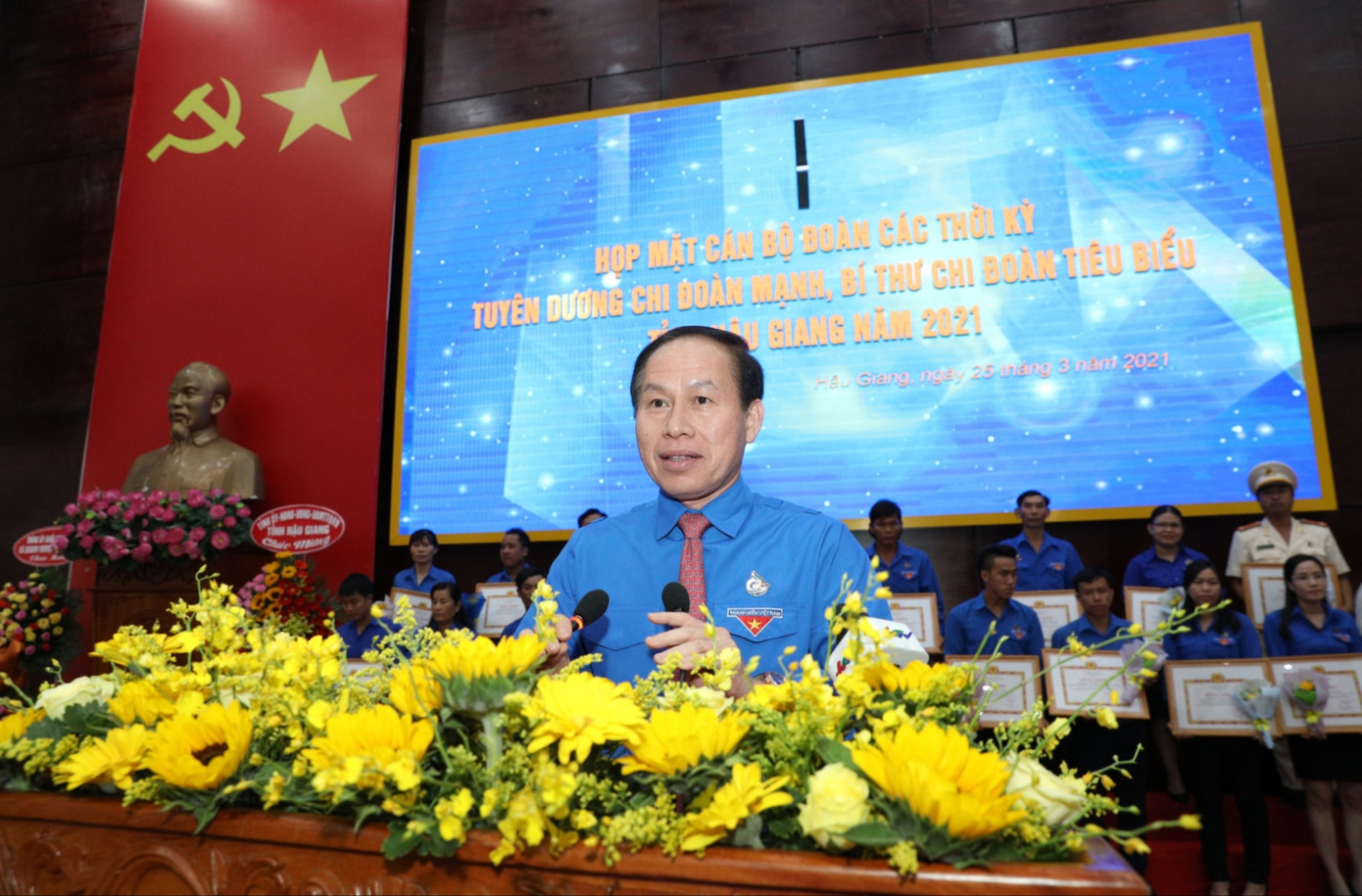 Tỉnh đoàn Nghệ An, Sóc Trăng, Hậu Giang kỷ niệm 90 năm ngày thành lập Đoàn ảnh 12