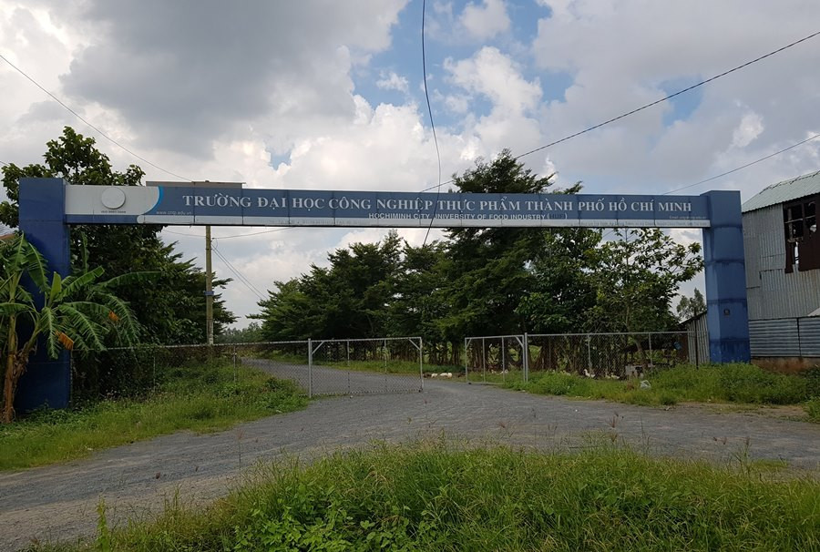 Trường đại học xây hàng chục tỷ đồng bỏ hoang nhiều năm ảnh 18