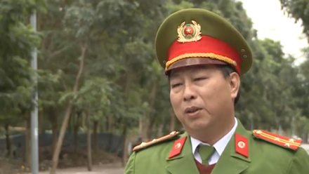 Video 'hot': Thanh niên câu được lươn 'khủng' dài 70 cm ở Tiền Giang ảnh 2