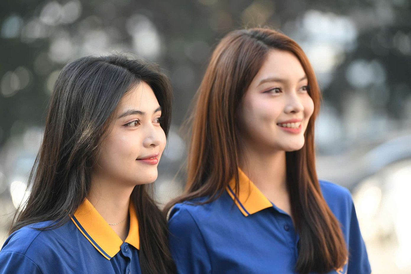 Từ sáng sớm, nhiều sinh viên có mặt tại địa điểm tuyển sinh, bày tỏ sự hào hứng và mong muốn tham gia cuộc thi năm nay.