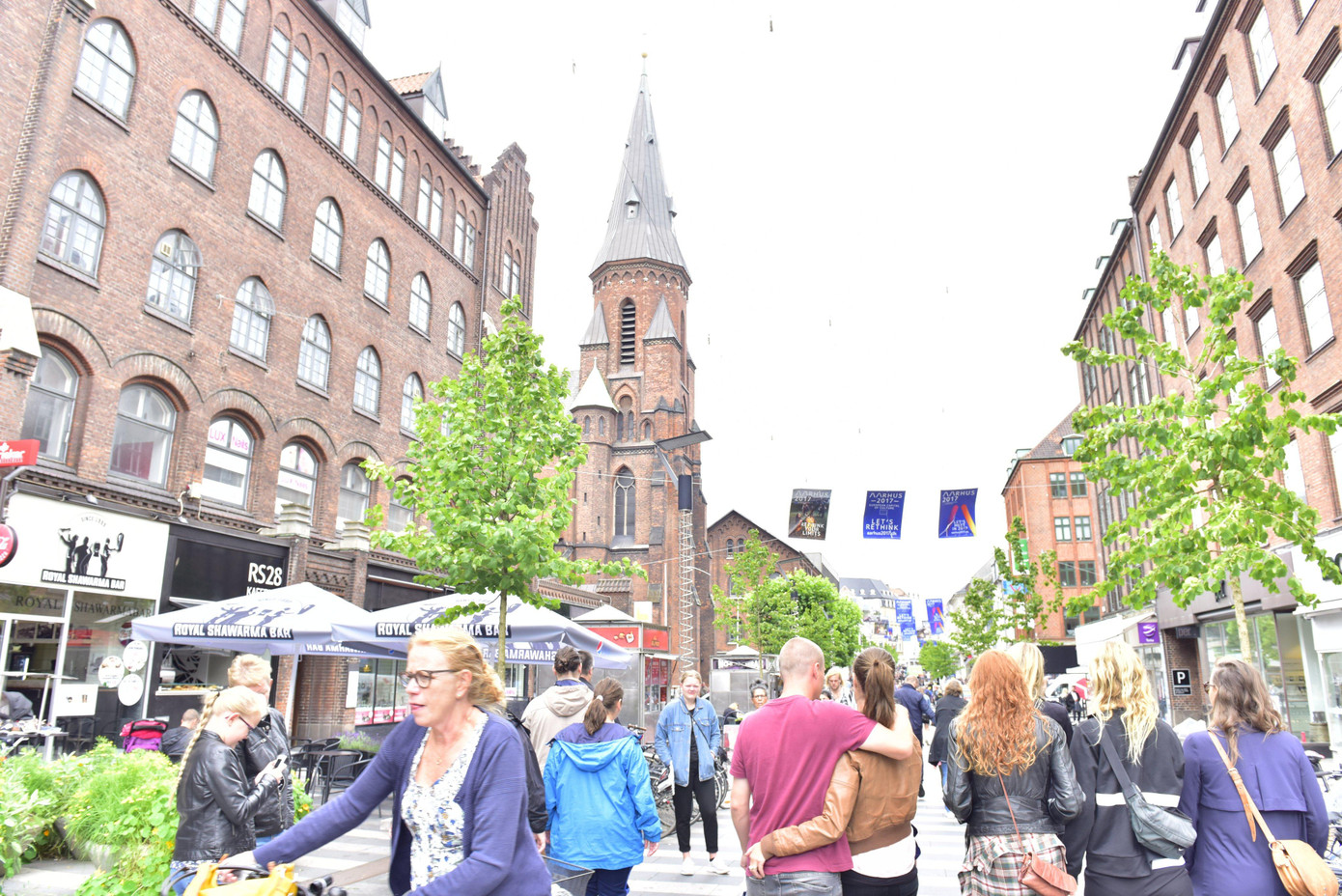 Phố đi bộ Aarhus (Đan Mạch) là thiên đường của những sản phẩm dành cho mùa Đông, đặc biệt là áo ấm- Ảnh: Huỳnh Thu Dung