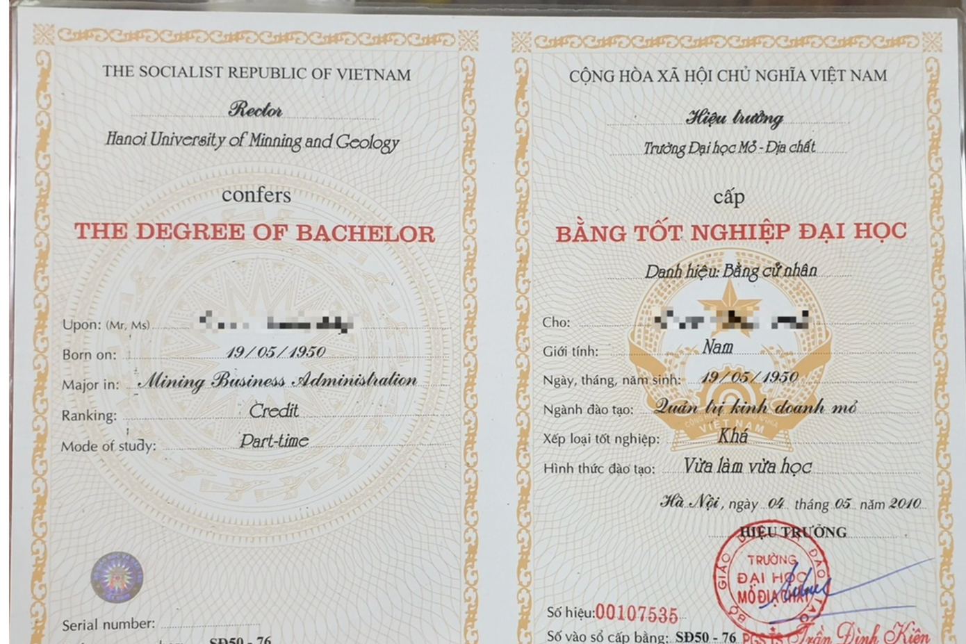 Trường Đại học Mỏ - Địa chất nêu rõ, ông Đoàn Xuân Tiếp (SN 1950) không có thời gian học tập tại trường và không có tên trong sổ gốc cấp bằng tốt nghiệp đại học. Trường Đại học Mỏ - Địa chất nêu rõ, ông Đoàn Xuân Tiếp (SN 1950) không có thời gian học tập tại trường và không có tên trong sổ gốc cấp bằng tốt nghiệp đại học.