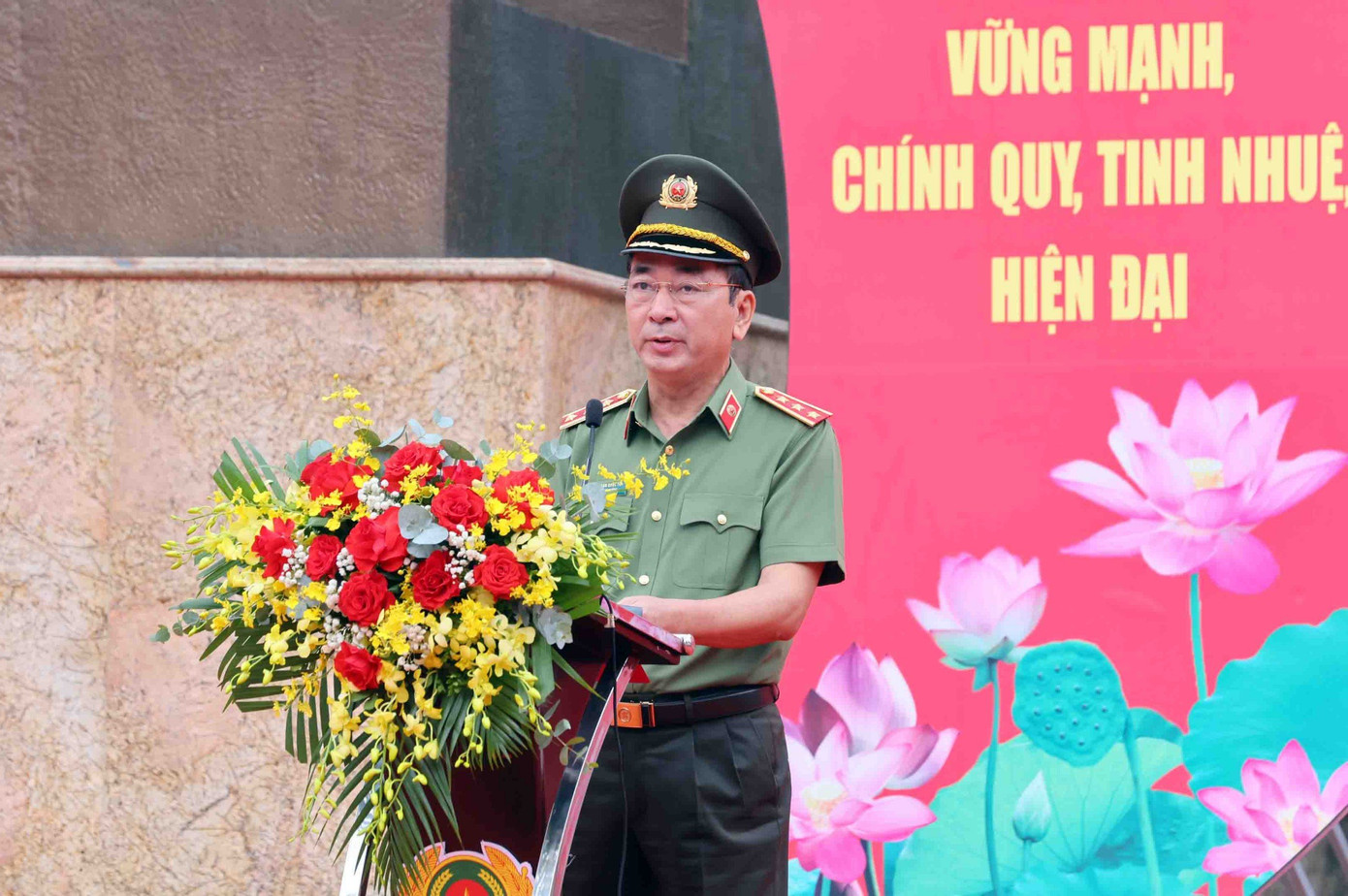 Thứ trưởng Trần Quốc Tỏ phát biểu khai mạc. Thứ trưởng Trần Quốc Tỏ phát biểu khai mạc.