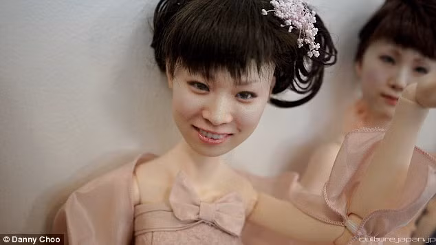 Một búp bê cô dâu được sản xuất bằng công nghệ 3D