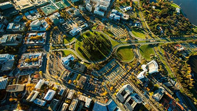 Thủ đô của Australia là thành phố nào?