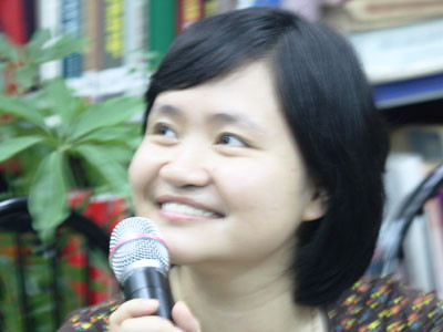 Dịch giả Thùy Anh. Dịch giả Thùy Anh