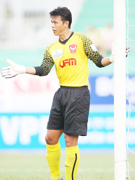 Tấn Trường cũng chỉ là "đồ chơi" của bầu Thụy. Tấn Trường cũng chỉ là