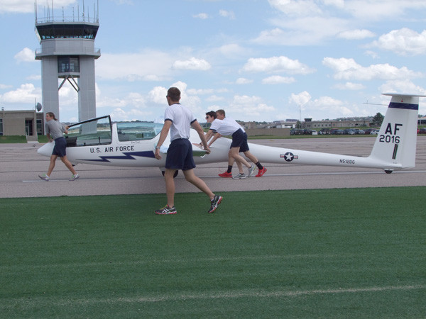 Sốc với chi phí hoạt động của máy bay quân sự Mỹ ảnh 4