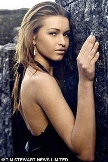 Anna Duritskaya, bạn gái của ông Nemtsov