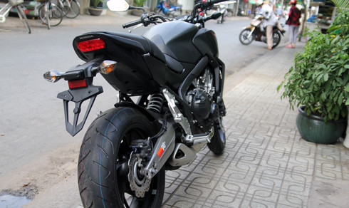 Honda-CB650F-2.jpg