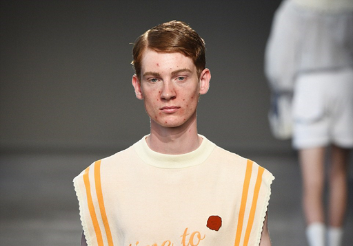 Tốt khoe, xấu không che! ảnh 1