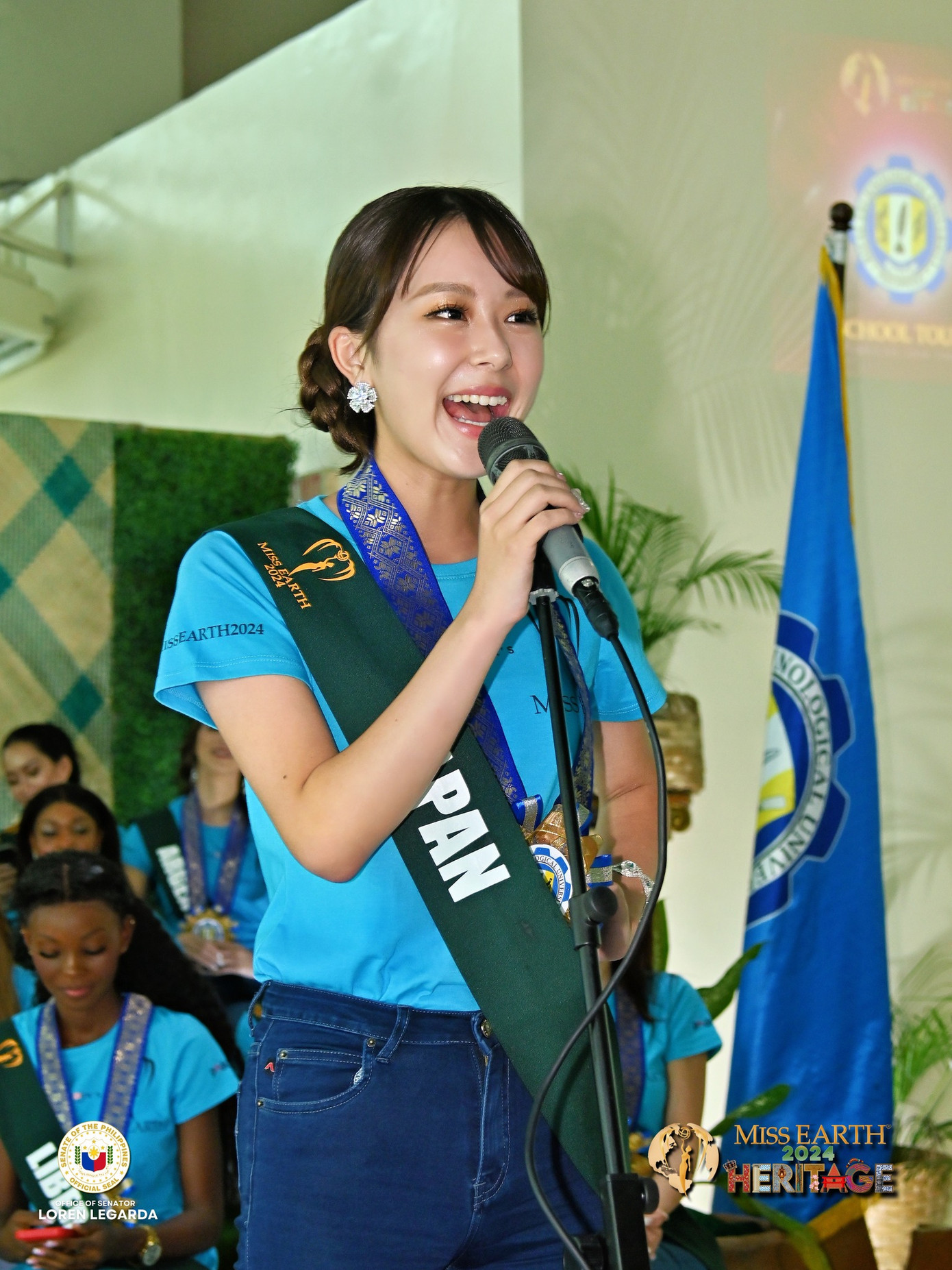 Người đẹp Nhật Bản tại cuộc thi Hoa hậu Trái Đất 2024. Người đẹp Nhật Bản tại cuộc thi Hoa hậu Trái Đất 2024.