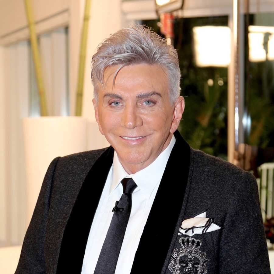 Ông trùm hoa hậu Venezuela - Osmel Sousa.