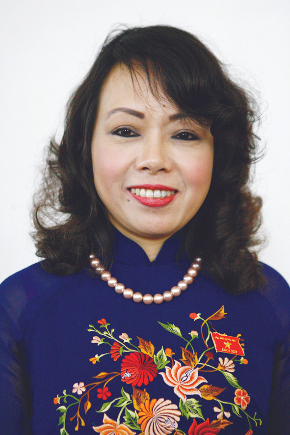 trưởng Y tế Nguyễn Thị Kim Tiến 