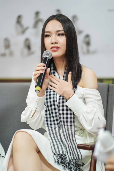 Hà Anh: 'Sách quý giúp người trẻ có tinh thần chiến binh trong khởi nghiệp' ảnh 2