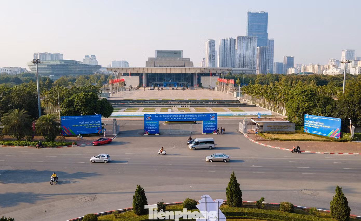 Với khẩu hiệu hành động “Tuổi trẻ Việt Nam Khát vọng - Tiên phong - Đoàn kết - Bản lĩnh - Sáng tạo”, Đại hội biểu thị quyết tâm chính trị của tuổi trẻ Việt Nam trong thời kỳ mới khát vọng vươn lên, ra sức phấn đấu vượt qua mọi khó khăn, thách thức, vững tâm thế đảm nhận vai trò quan trọng trong sự nghiệp xây dựng và bảo vệ Tổ quốc.