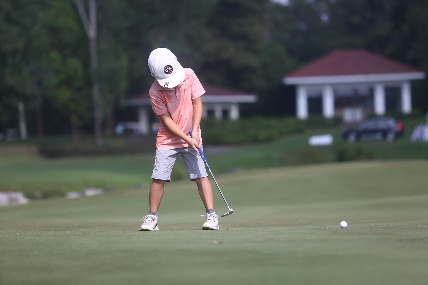 Thông thường cú Putt thường chiếm 35-45% tổng số gậy của golfer. Thông thường cú Putt thường chiếm 35-45% tổng số gậy của golfer.