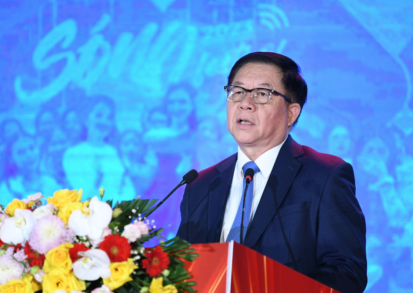 Bí thư T.Ư Đảng – Trưởng ban Tuyên giáo T.Ư Nguyễn Trọng Nghĩa.