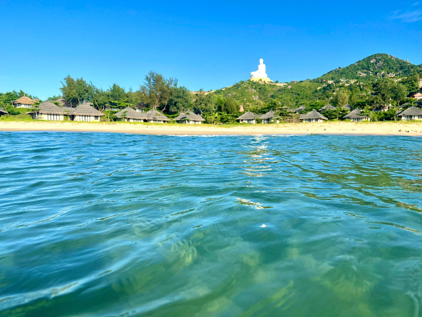 Nghe ngân nga tiếng nước vỗ bờ bình yên