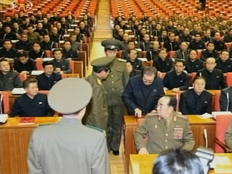 Ông Jang Song-thaek bị bắt giữ tại cuộc họp và xử tử ngay sau đó. Ảnh: KCNA