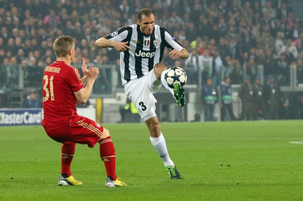 Thua trên sân cỏ, nhưng Juve vẫn thắng Bayern trong khoản kiếm tiền