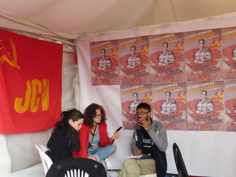 Rất nhiều hình ảnh các vị lãnh tụ Marx, Engel, Lenin