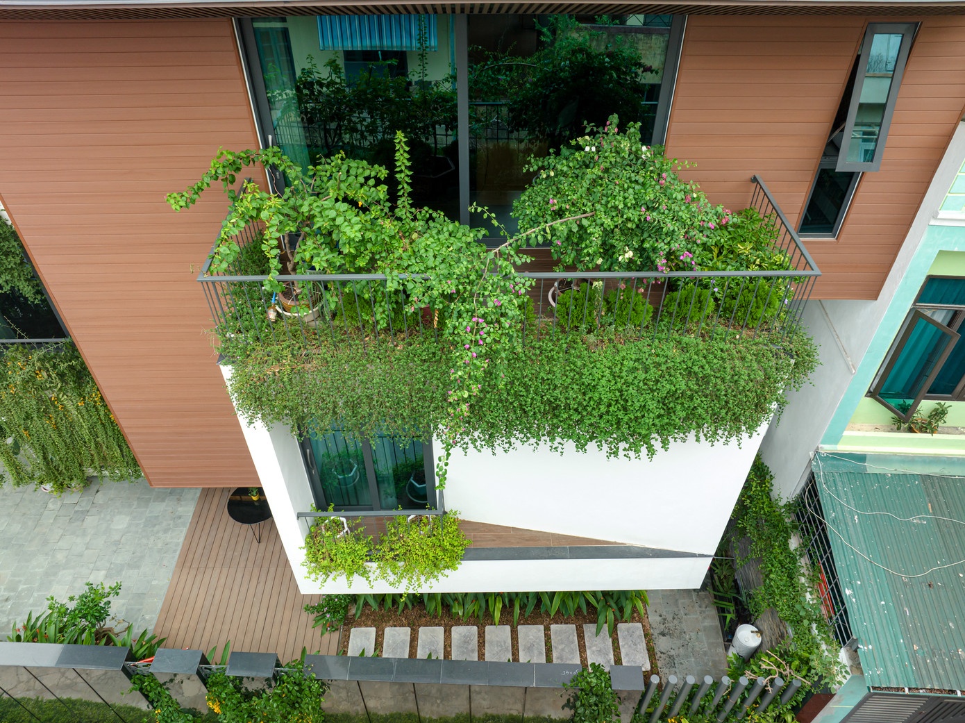 Hình khối linh hoạt của mặt ngoài. Hình khối linh hoạt của mặt ngoài.