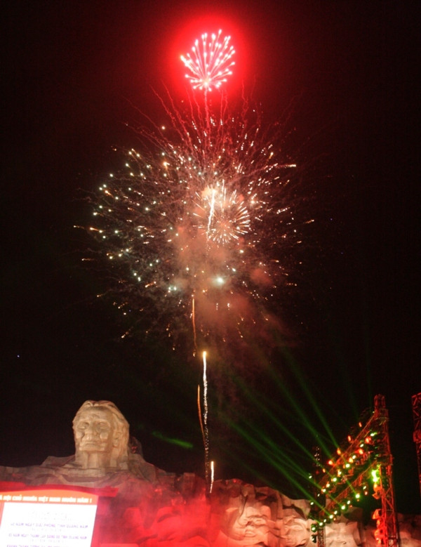 Khánh thành tượng đài Mẹ Việt Nam anh hùng tại Quảng Nam ảnh 4