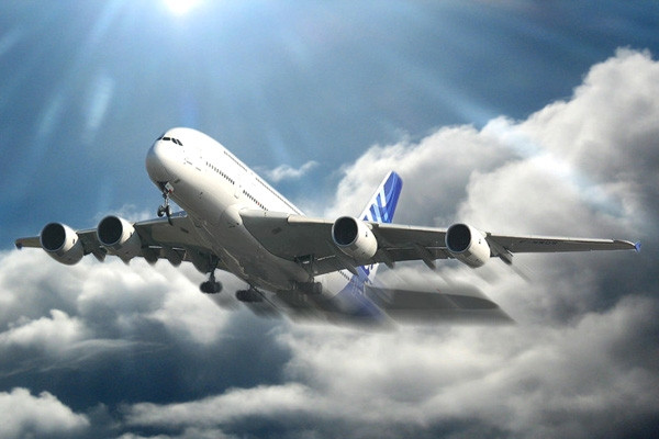 Top 5 máy bay 'khủng' nhất thế giới ảnh 1