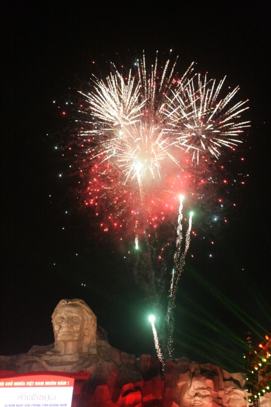 Khánh thành tượng đài Mẹ Việt Nam anh hùng tại Quảng Nam ảnh 5