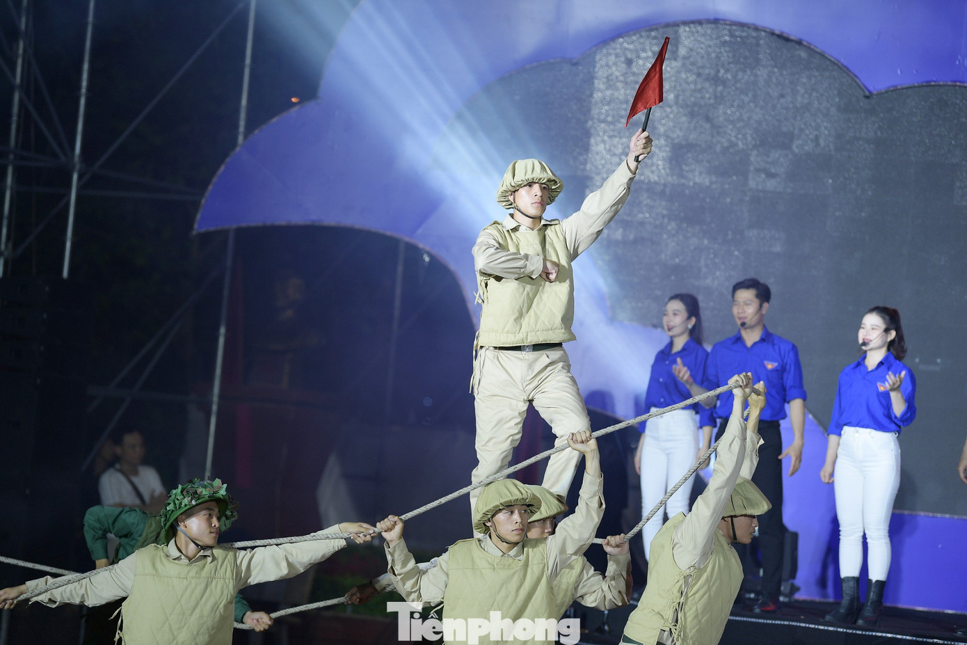 Các tiết mục văn nghệ đặc sắc tại chương trình về chủ đề "Điện Biên Phủ - Khát vọng non sông".