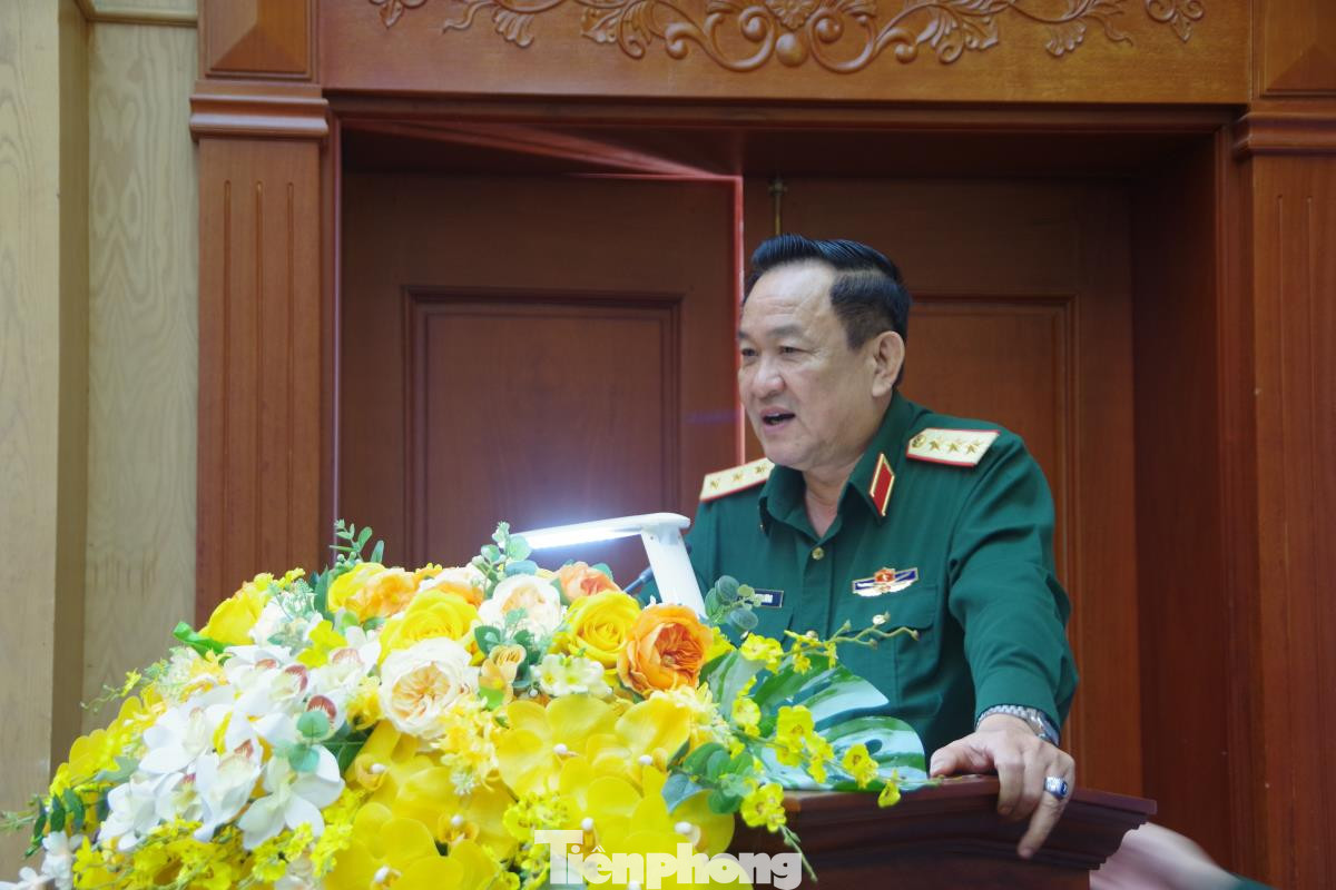 Thượng tướng Võ Minh Lương - Ủy viên Trung ương Đảng, Thứ trưởng Bộ Quốc phòng, Trưởng ban chỉ đạo 1389 Bộ Quốc phòng, phát biểu chỉ đạo tại hội nghị.