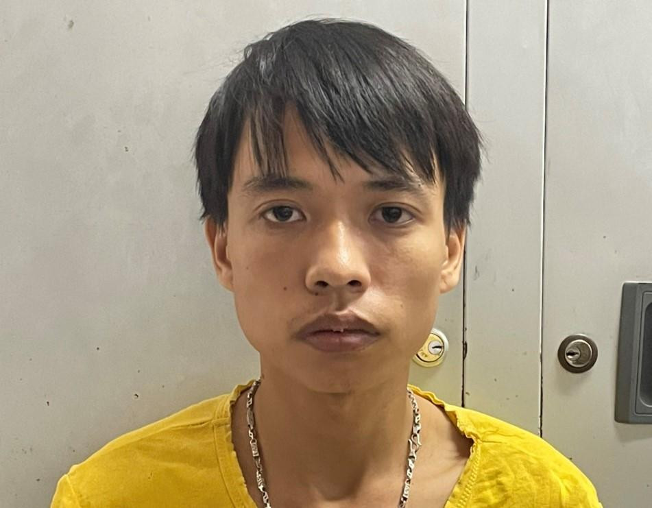 Đối tượng Bàn tại cơ quan công an Đối tượng Bàn tại cơ quan công an