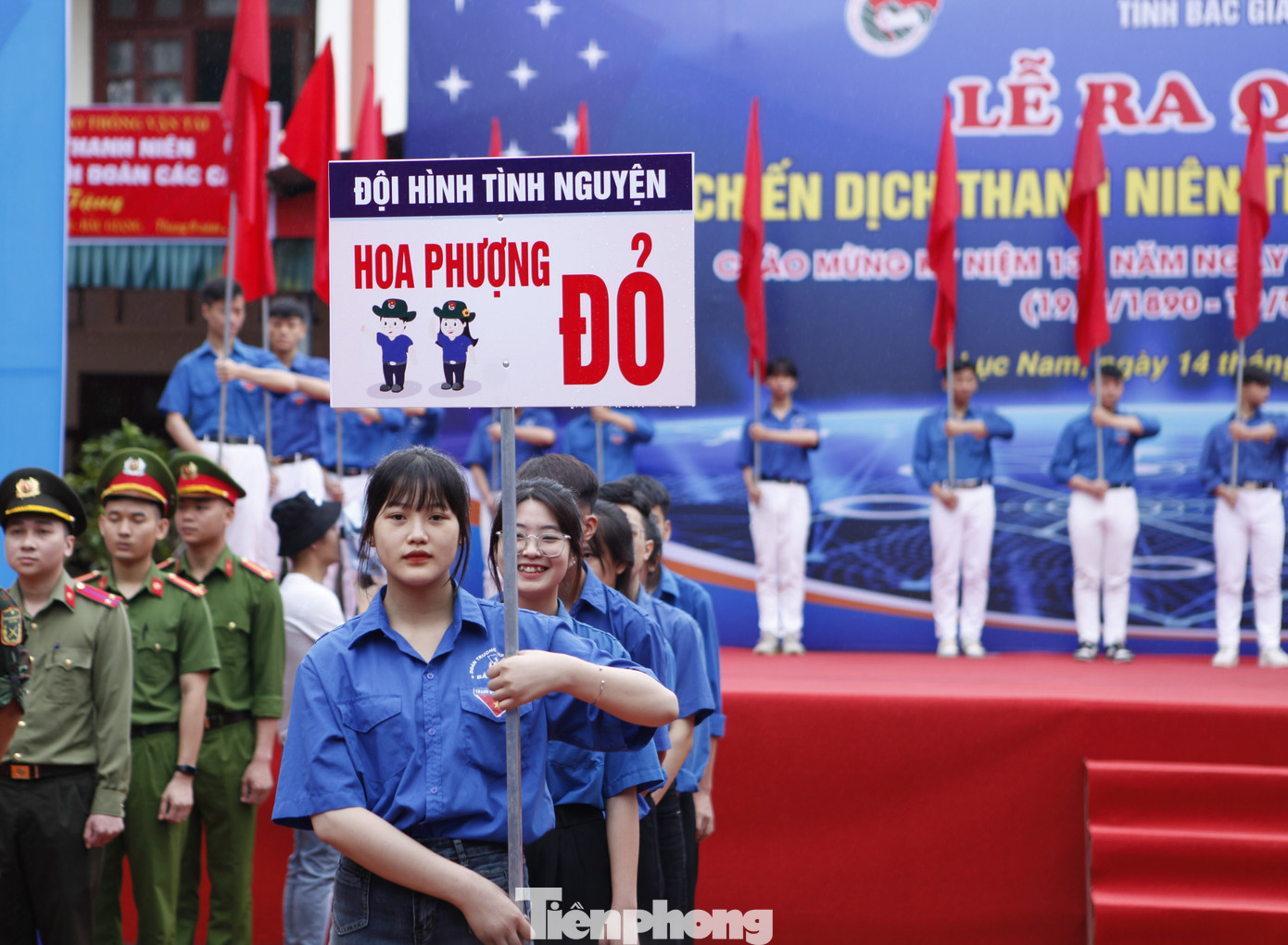 Bắc Giang thành lập 5 đội hình tình nguyện Hè.