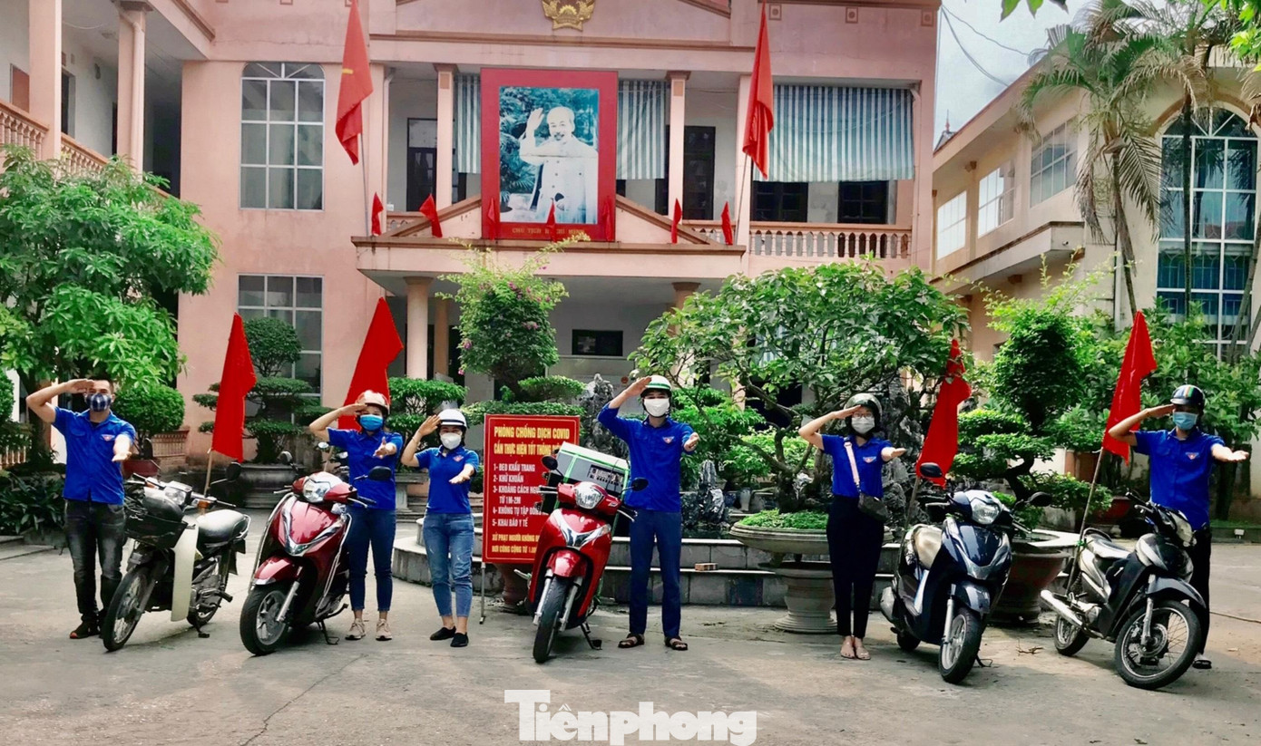 Đoàn viên tỉnh Bắc Ninh đi truyền thông về bầu cử và phòng chống dịch COVID - 19