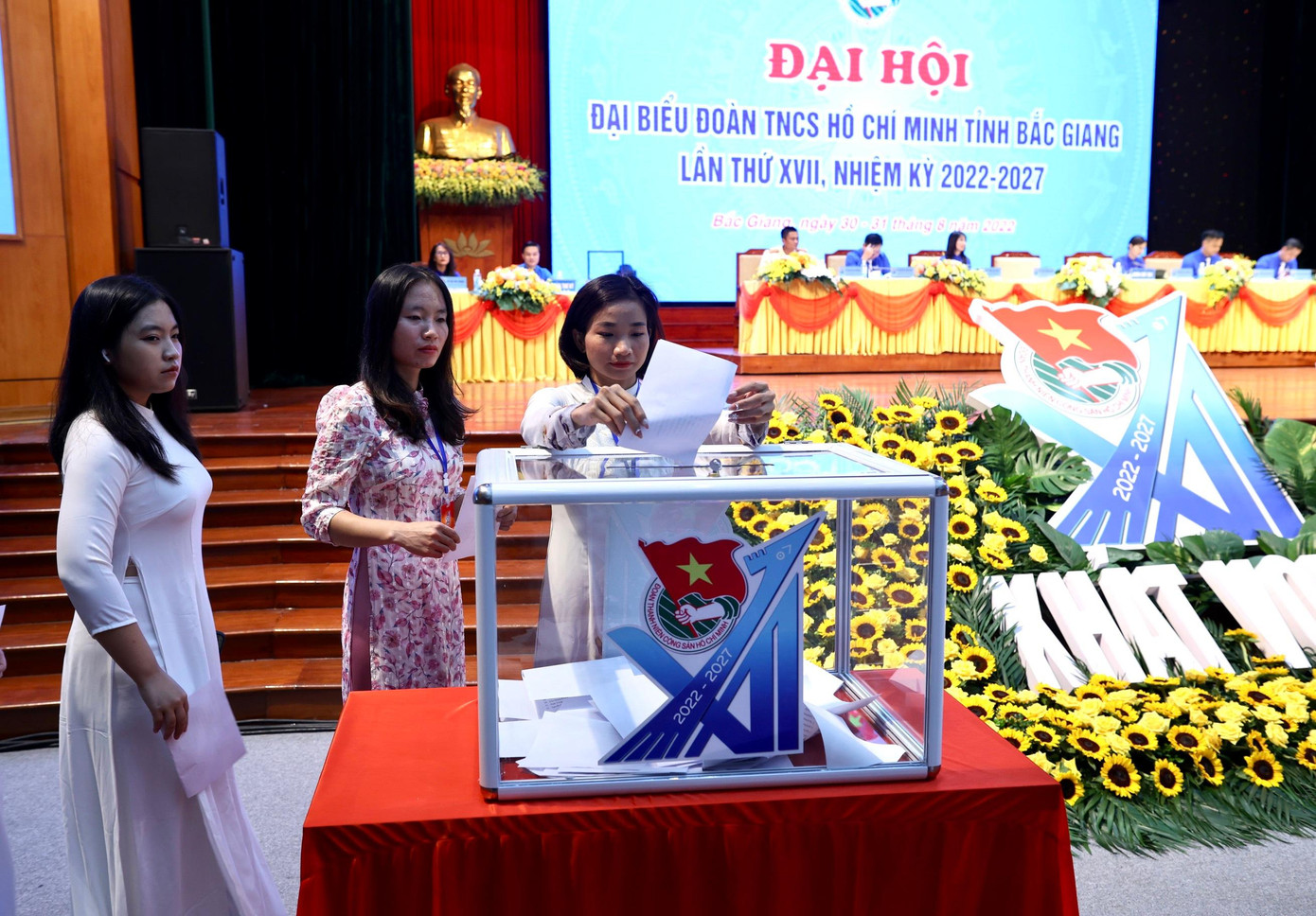 Đại biểu bầu Ban Chấp hành Tỉnh Đoàn Bắc Giang, nhiệm kỳ 2022 - 2027.