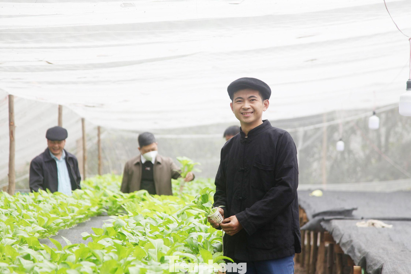 Dự án trồng rau sạch thủy canh của đoàn viên Hoàng Xuân Mau (huyện Yên Thế) lọt vào vòng chung kết cuộc thi “Dự án khởi nghiệp đổi mới sáng tạo” năm 2022