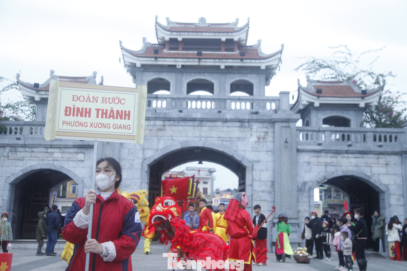 Trải qua hơn 6 tháng bao vây bền bỉ, tiến công liên tục, với hơn 30 trận đánh lớn nhỏ, nghĩa quân Lam Sơn và người dân địa phương đã hạ được thành Xương Giang trước khi viện binh của quân Minh kéo sang nước ta 10 ngày.