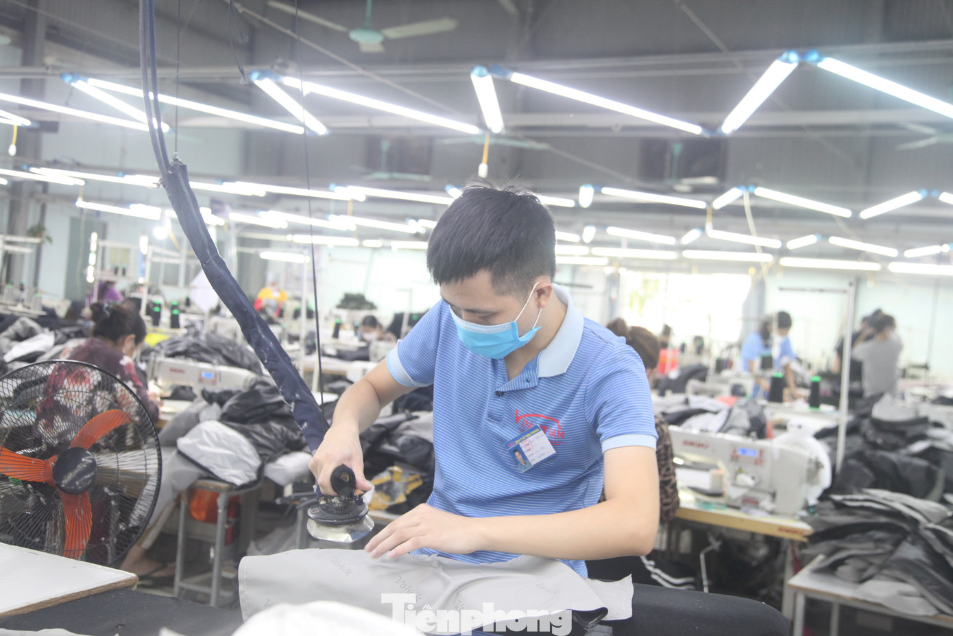 Tỉnh Bắc Giang tháo điểm nghẽn giúp doanh nghiệp đẩy mạnh sản xuất. Ảnh: Nguyễn Thắng