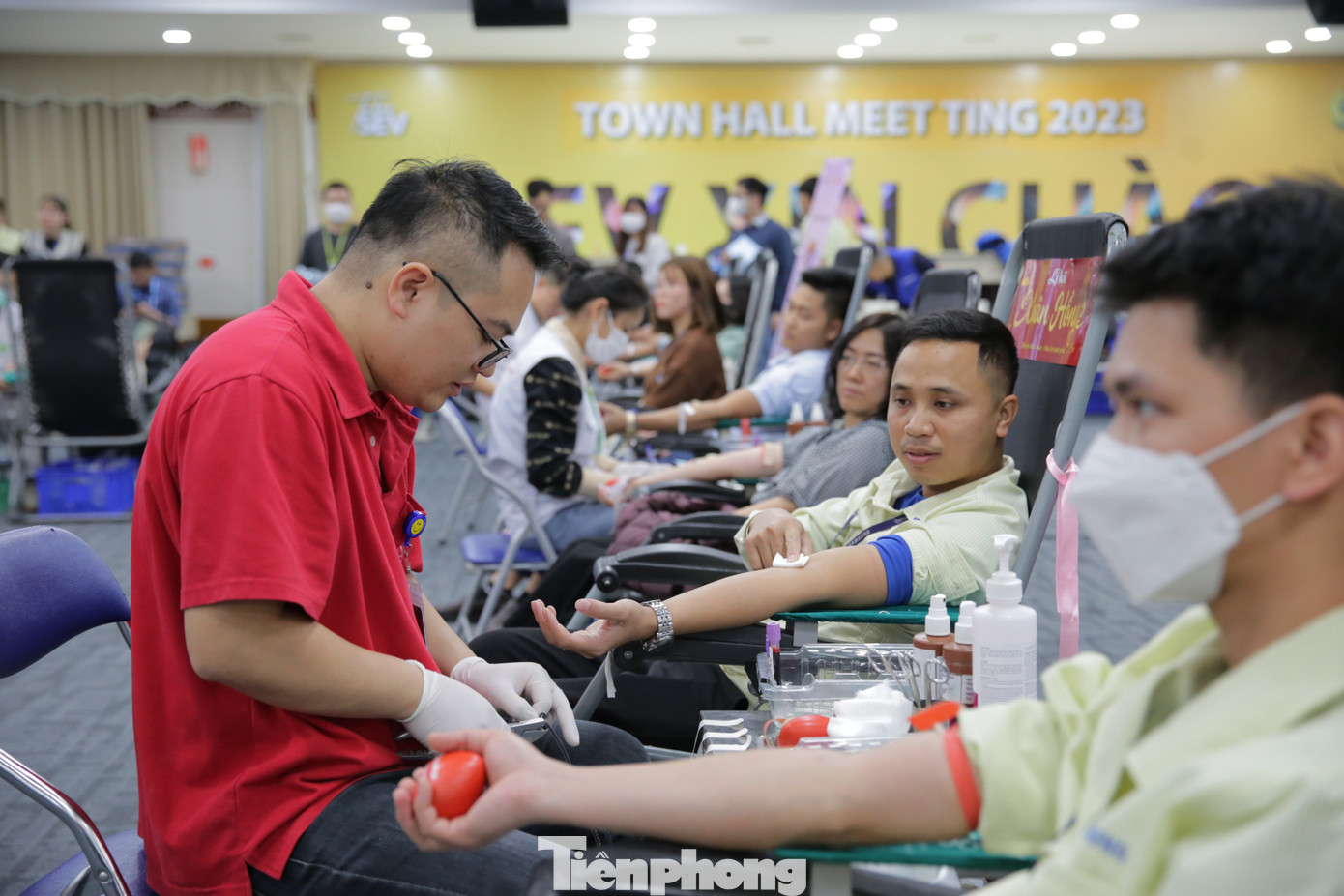 Tính đến nay, hơn 100.000 đơn vị máu đã được hiến tặng thông qua các chương trình của Samsung Việt Nam, góp phần cứu sống hàng trăm ngàn người bệnh cần truyền máu.