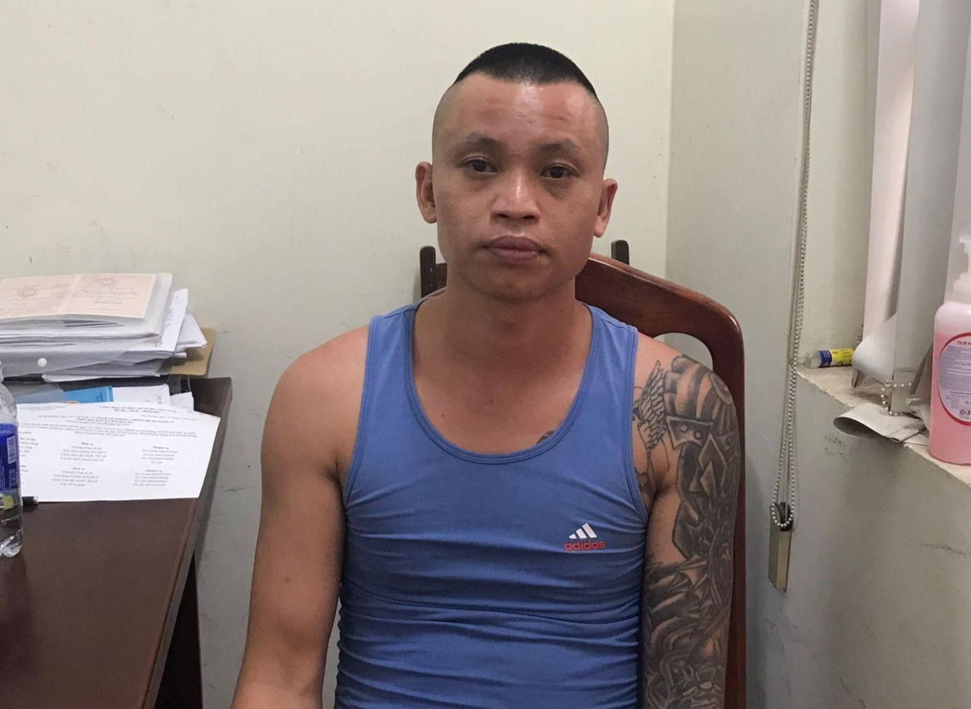 Đối tượng T tại cơ quan Công an