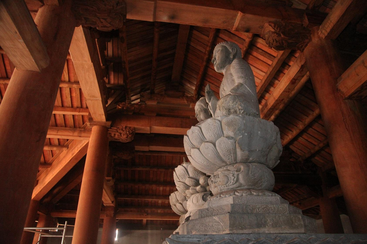 Năm 2013, ba pho tượng Tam Thế được Thủ tướng Chính phủ công nhận bảo vật quốc gia