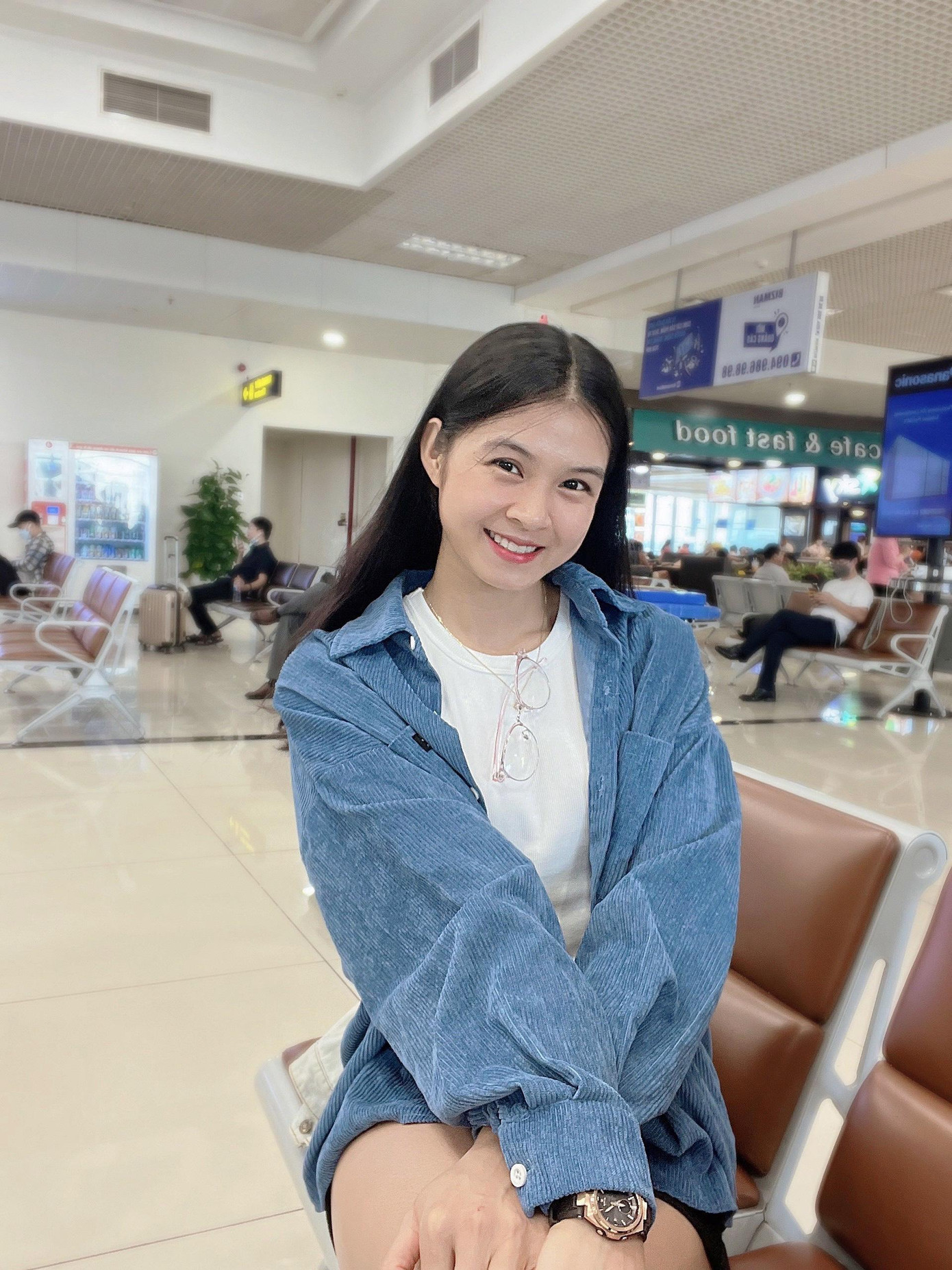 Ảnh đời thường của hoa khôi bóng chuyền Chu Thị Ngọc ảnh 9 Ảnh đời thường của hoa khôi bóng chuyền Chu Thị Ngọc ảnh 9