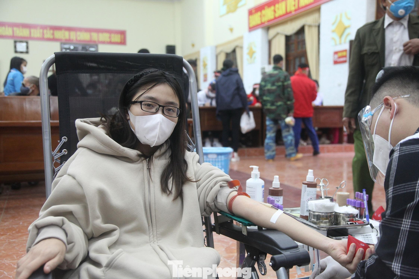 Ban tổ chức dự kiến thu được khoảng 1.500 đơn vị máu tại Chủ nhật Đỏ lần này