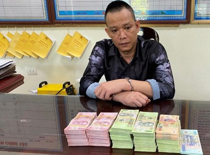 Đối tượng Vượng tại Cơ quan Công an