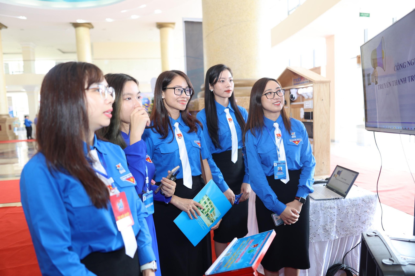 Trong nhiệm kỳ 2022 - 2027, Tỉnh Đoàn Bắc Giang thực hiện chủ trương “3 liên kết” (liên kết lực lượng, liên kết địa bàn, liên kết cộng đồng) trong triển khai các hoạt động tình nguyện. Tuổi trẻ Bắc Giang coi trọng tổ chức hoạt động tình nguyện thường xuyên, tại chỗ; đồng thời khuyến khích tổ chức các hoạt động tình nguyện theo dự án, giai đoạn nhiều năm tại một địa điểm để giải quyết triệt để vấn đề trên địa bàn.