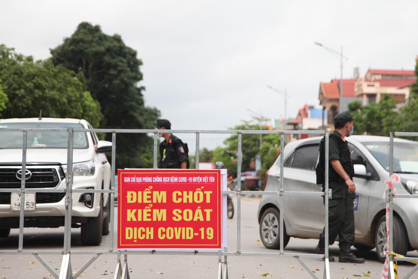 Một chốt kiểm soát dịch ở huyện Việt Yên (Bắc Giang)