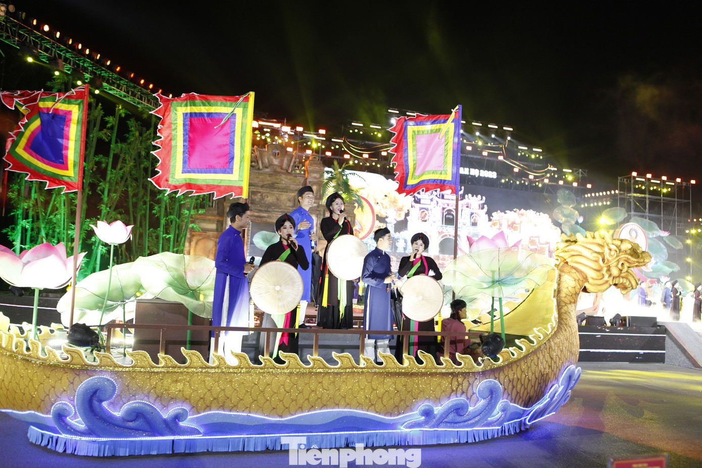 Hát quan họ tại chương trình